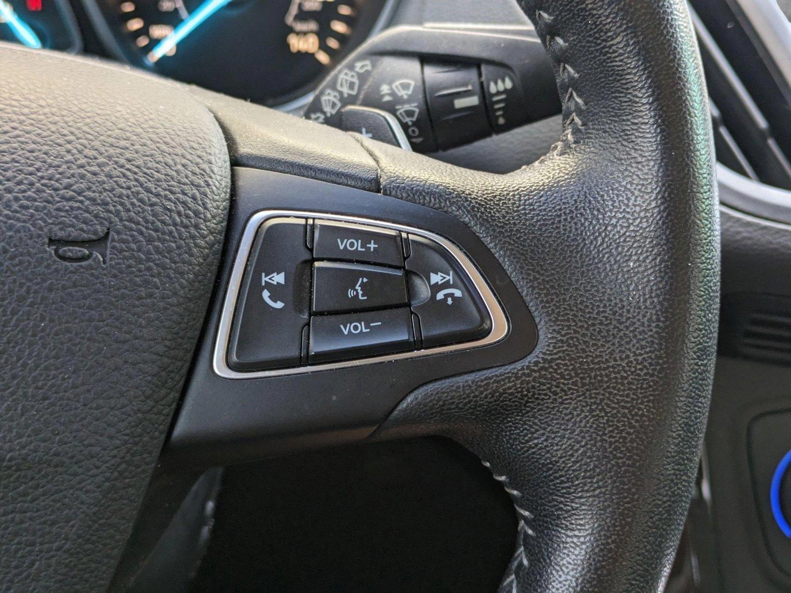 2017 Ford Escape Vehicle Photo in Bradenton, FL 34207