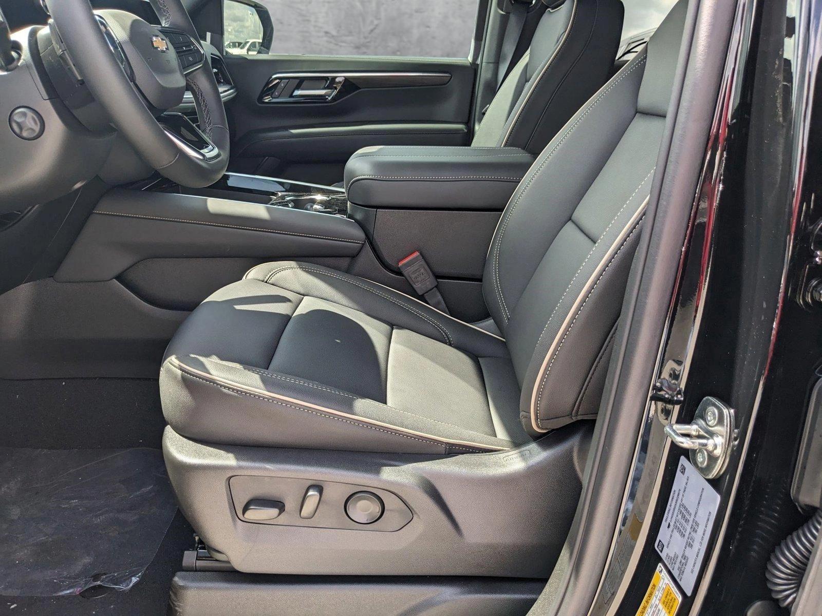 2025 Chevrolet Tahoe Vehicle Photo in MIAMI, FL 33172-3015