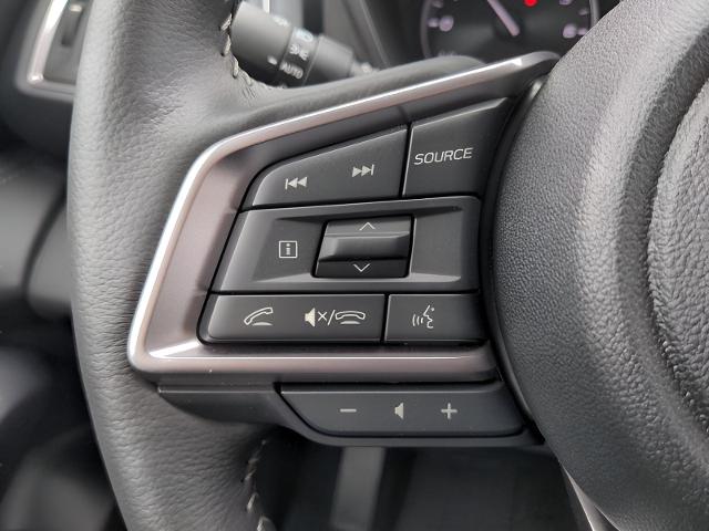 2025 Subaru Ascent Vehicle Photo in Green Bay, WI 54304