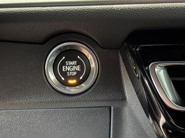 2025 Chevrolet Traverse Vehicle Photo in COLUMBIA, MO 65203-3903
