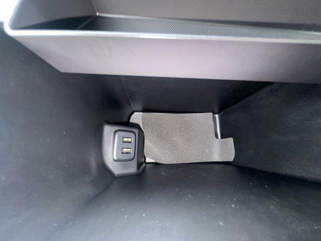 2024 GMC Terrain Vehicle Photo in LEOMINSTER, MA 01453-2952