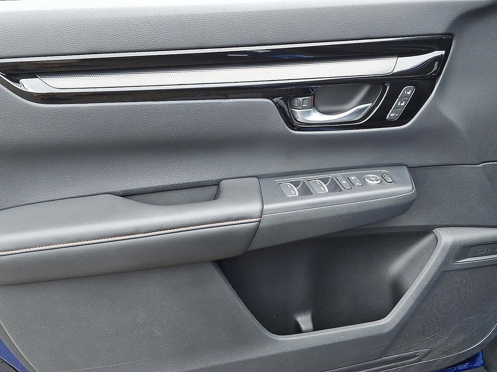 2024 Honda CR-V Hybrid Vehicle Photo in Trevose, PA 19053