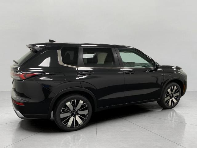 2025 Mitsubishi Outlander Vehicle Photo in Appleton, WI 54913