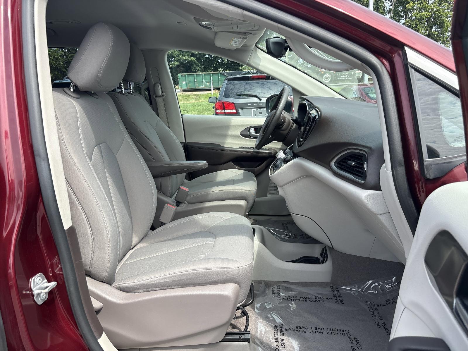 2017 Chrysler Pacifica Vehicle Photo in Mechanicsburg, PA 17050