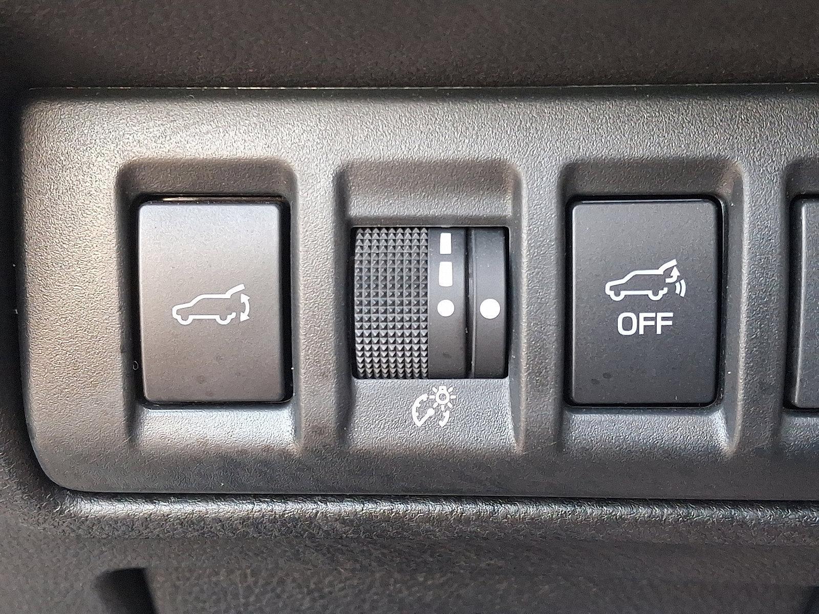 2022 Subaru Outback Vehicle Photo in Easton, PA 18045