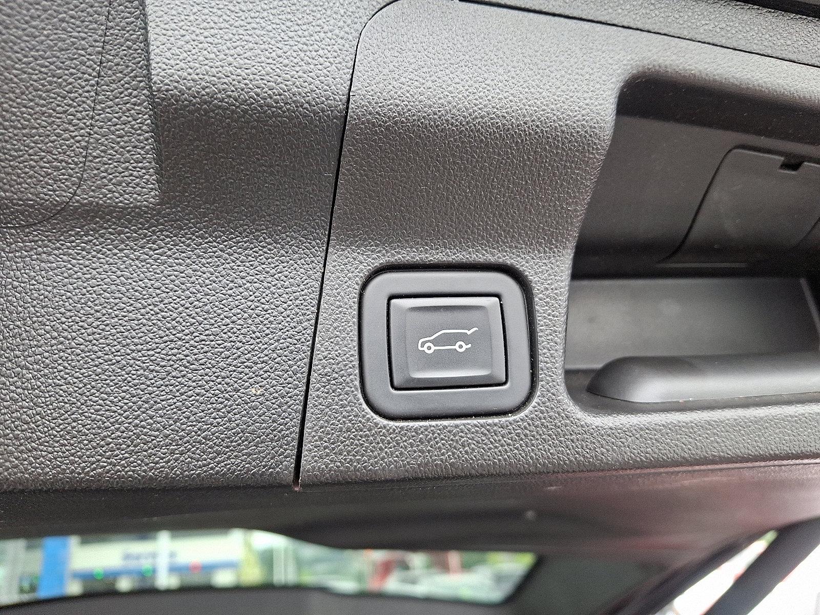 2023 GMC Acadia Vehicle Photo in Harrisburg, PA 17111