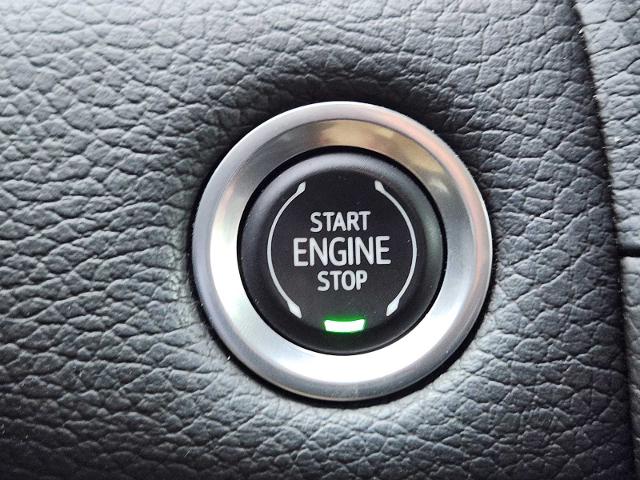 2022 GMC Yukon Vehicle Photo in DENTON, TX 76210-9321