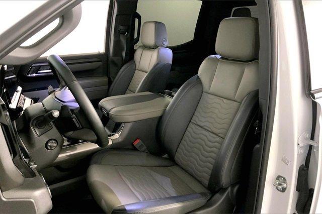 2025 Chevrolet Silverado 1500 Vehicle Photo in KANSAS CITY, MO 64114-4502