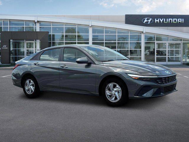 2024 Hyundai ELANTRA Vehicle Photo in Shiloh, IL 62269