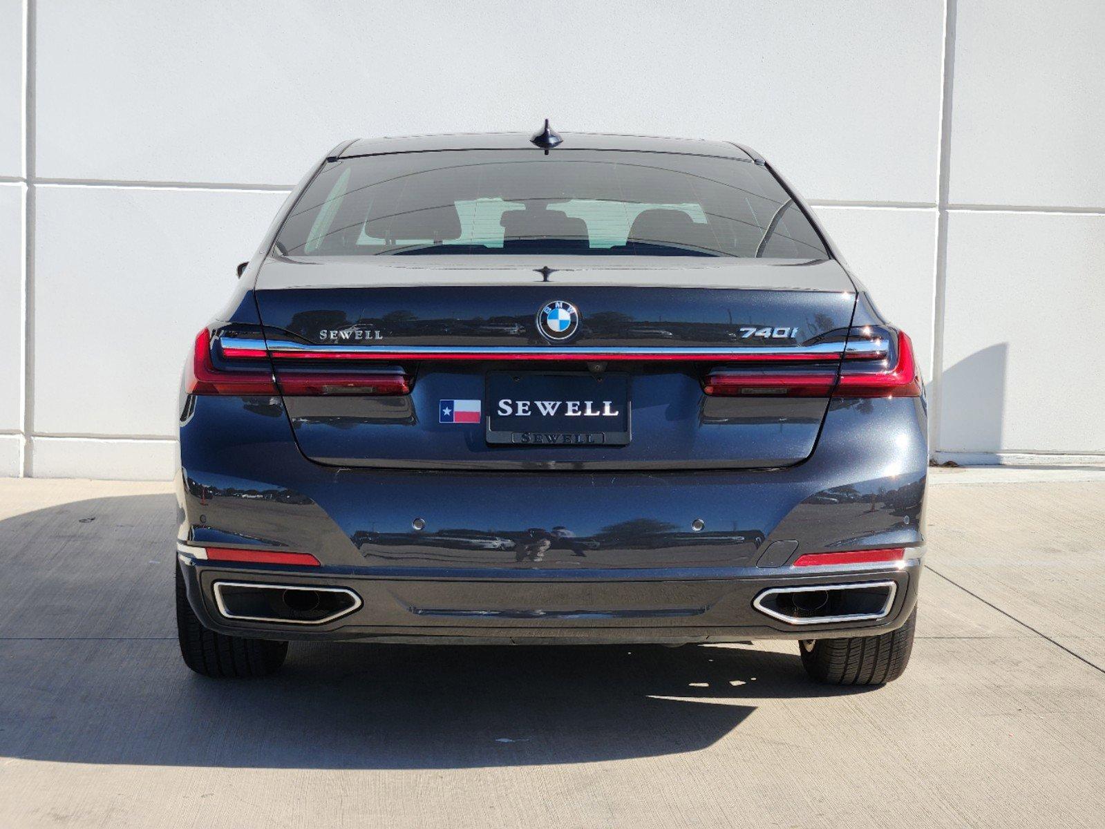 2022 BMW 740i Vehicle Photo in PLANO, TX 75024