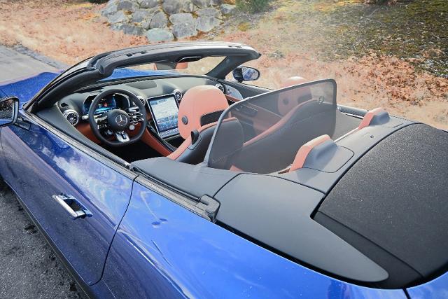 2022 Mercedes-Benz SL Vehicle Photo in NORWOOD, MA 02062-5222