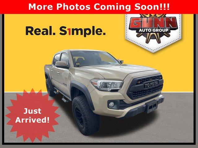 2017 Toyota Tacoma Vehicle Photo in SELMA, TX 78154-1460