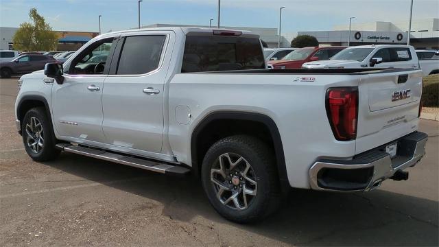 2025 GMC Sierra 1500 Vehicle Photo in GOODYEAR, AZ 85338-1310