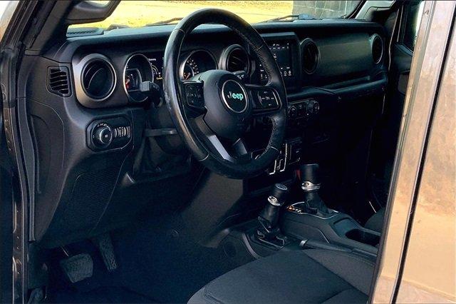 2021 Jeep Wrangler Vehicle Photo in KANSAS CITY, MO 64114-4502