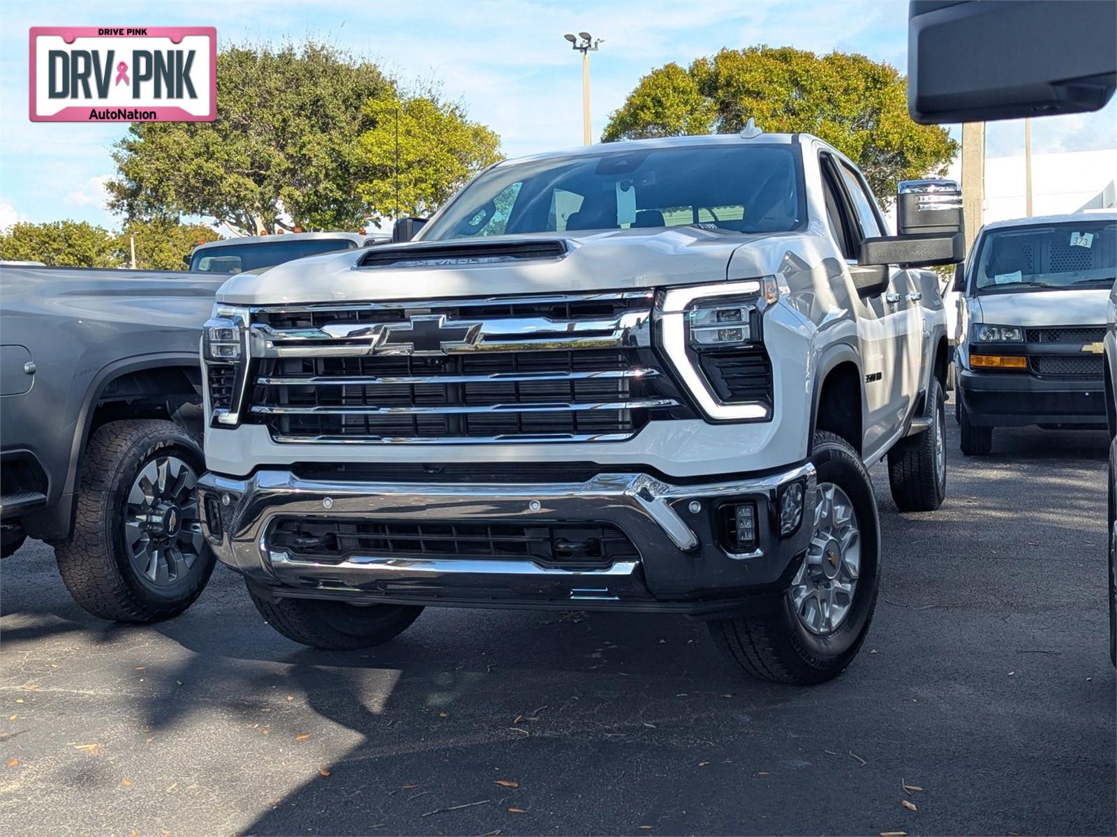 2025 Chevrolet Silverado 3500 HD Vehicle Photo in GREENACRES, FL 33463-3207