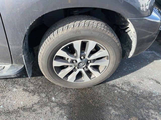 2021 Toyota Sequoia Vehicle Photo in TREVOSE, PA 19053-4984