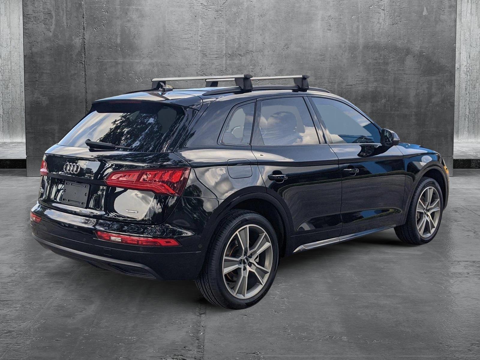 2019 Audi Q52QT Vehicle Photo in PEMBROKE PINES, FL 33024-6534