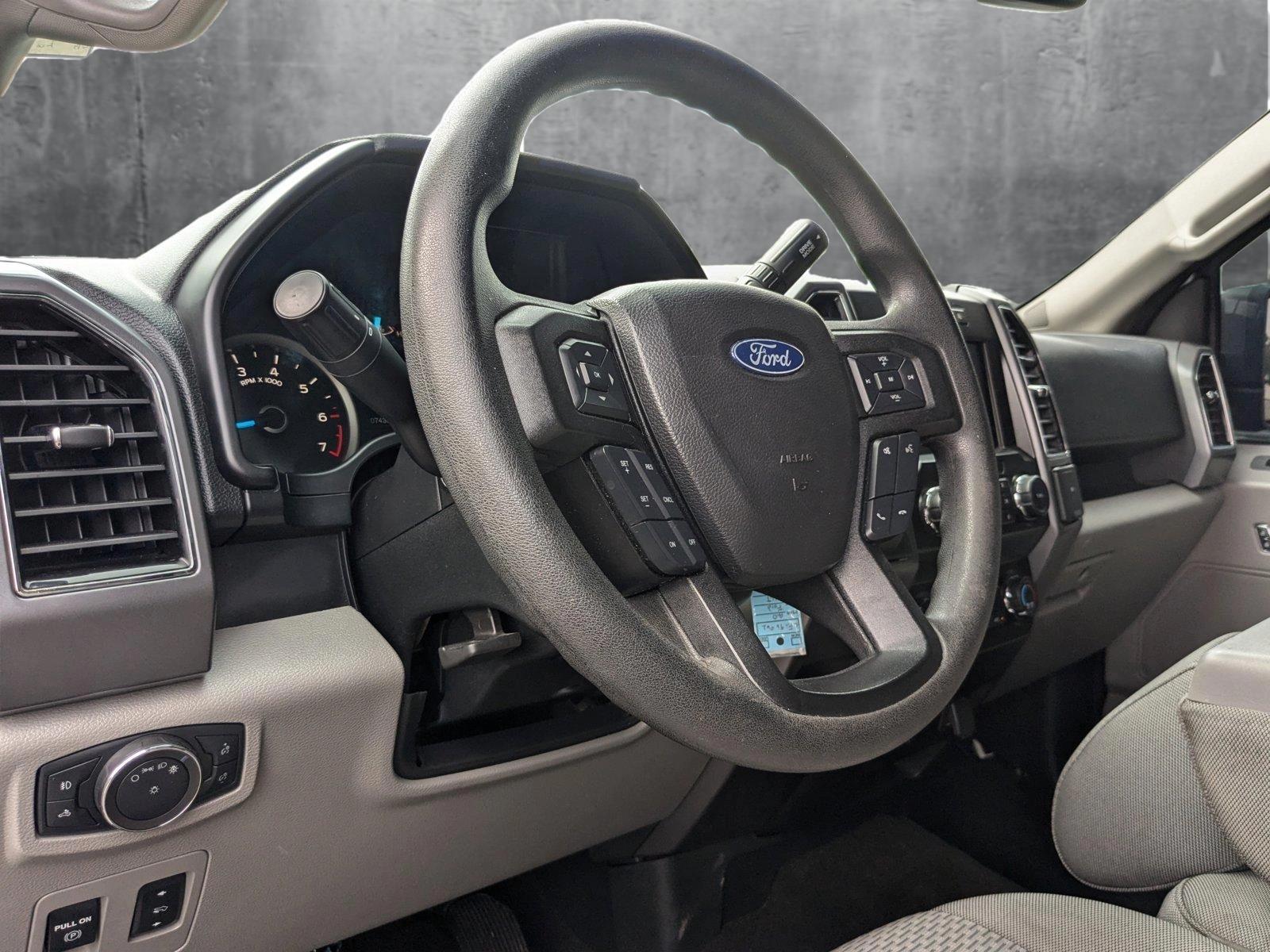 2020 Ford F-150 Vehicle Photo in St. Petersburg, FL 33713