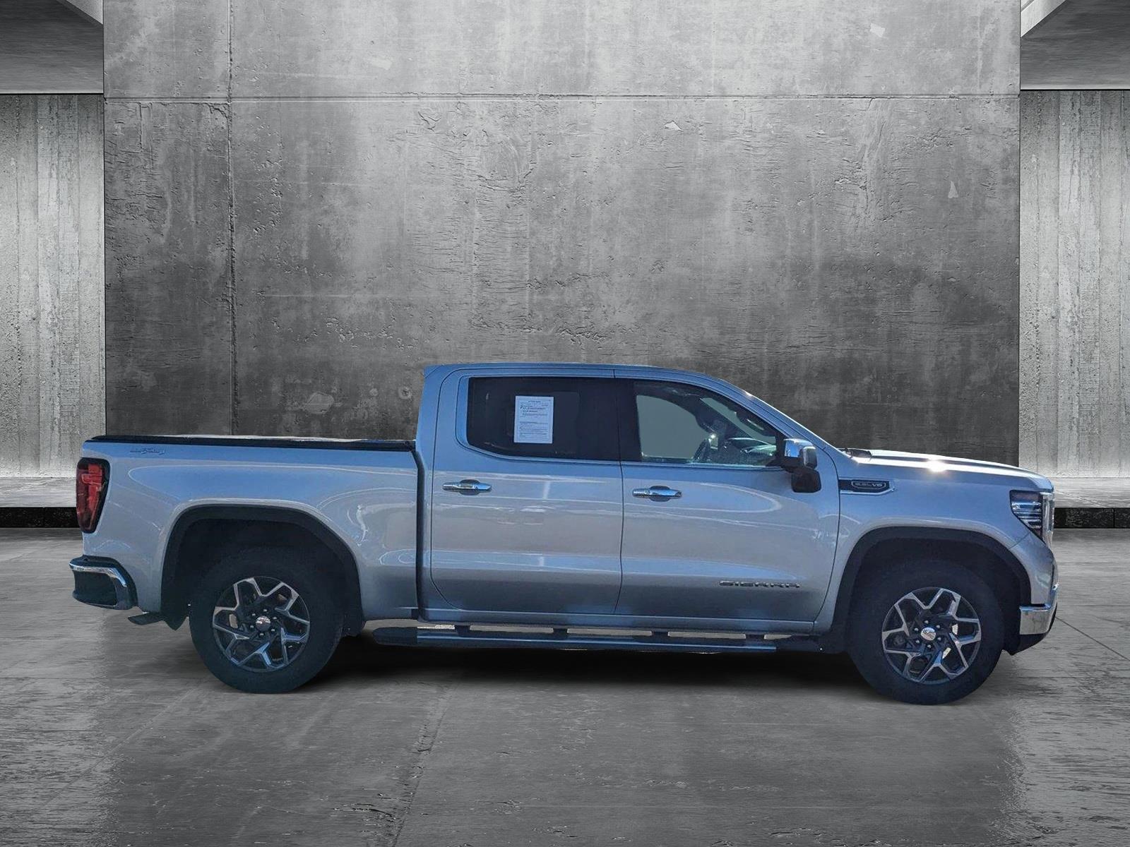 2022 GMC Sierra 1500 Vehicle Photo in LONE TREE, CO 80124-2750