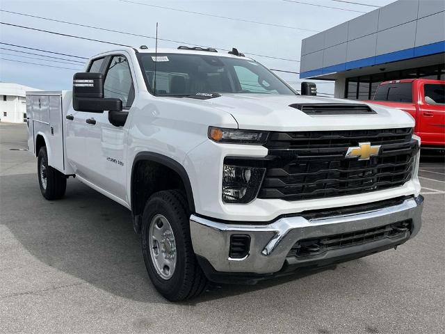 2024 Chevrolet Silverado 2500 HD Vehicle Photo in ALCOA, TN 37701-3235