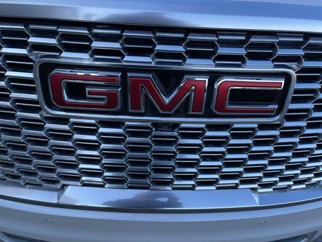 2024 GMC Yukon XL Vehicle Photo in SALT LAKE CITY, UT 84119-3321