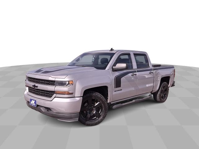 2018 Chevrolet Silverado 1500 Vehicle Photo in NEDERLAND, TX 77627-8017