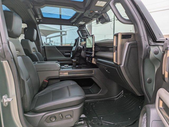 2024 GMC HUMMER EV SUV Vehicle Photo in SELMA, TX 78154-1459