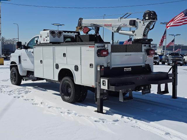 2024 Chevrolet Silverado Chassis Cab Vehicle Photo in INDEPENDENCE, MO 64055-1314