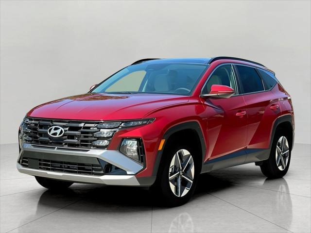 2025 Hyundai TUCSON Hybrid Vehicle Photo in Green Bay, WI 54304