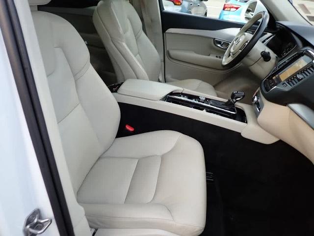 2018 Volvo XC90 Vehicle Photo in ZELIENOPLE, PA 16063-2910