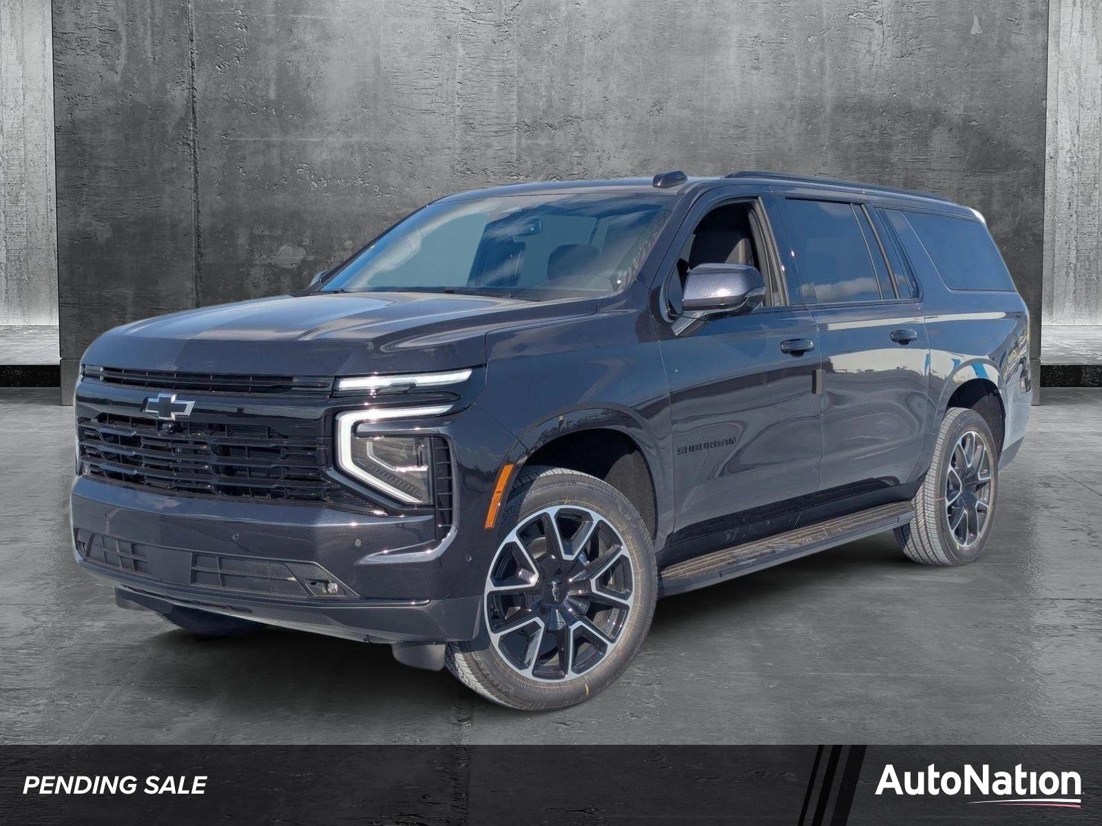 2025 Chevrolet Suburban Vehicle Photo in PEMBROKE PINES, FL 33024-6534