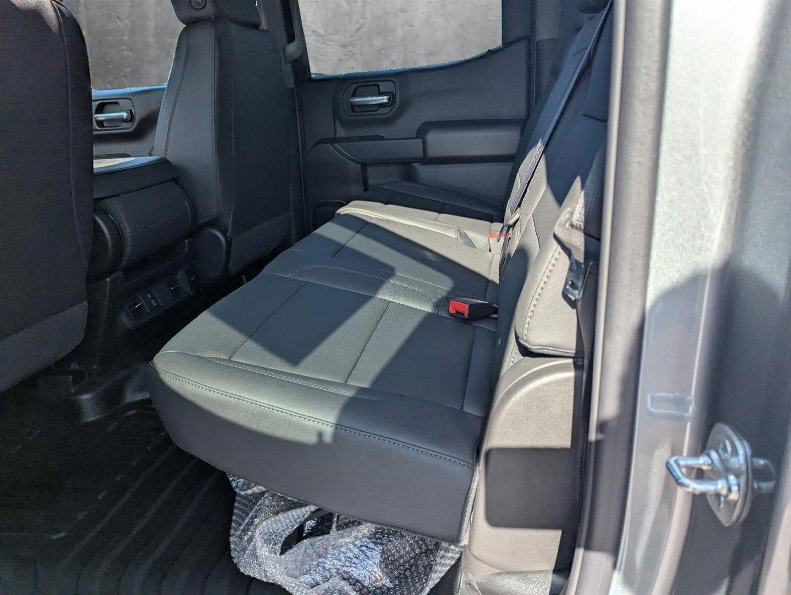2025 Chevrolet Silverado 1500 Vehicle Photo in GREENACRES, FL 33463-3207