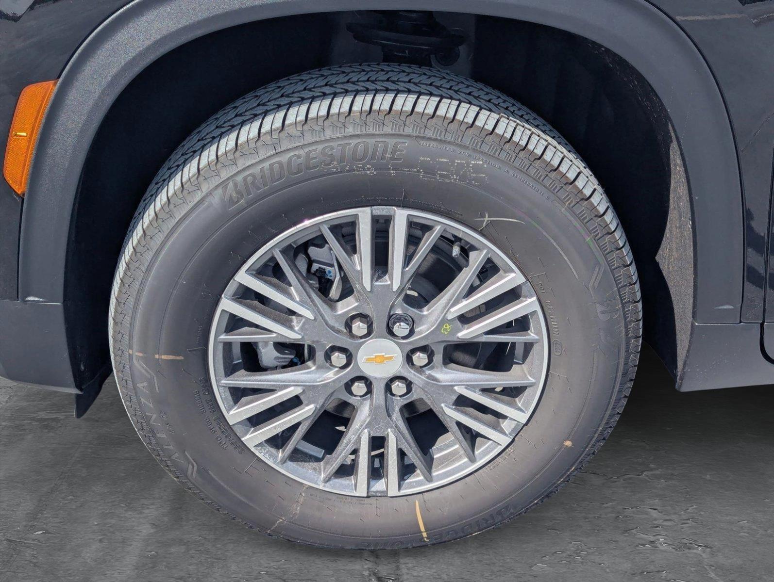 2025 Chevrolet Traverse Vehicle Photo in PEMBROKE PINES, FL 33024-6534