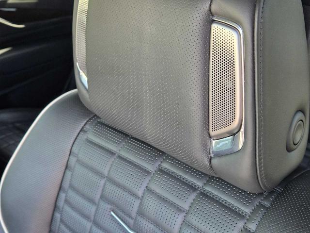 2023 Cadillac Escalade Vehicle Photo in DENTON, TX 76210-9321