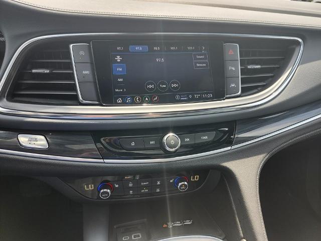 2023 Buick Enclave Vehicle Photo in GREEN BAY, WI 54304-5303
