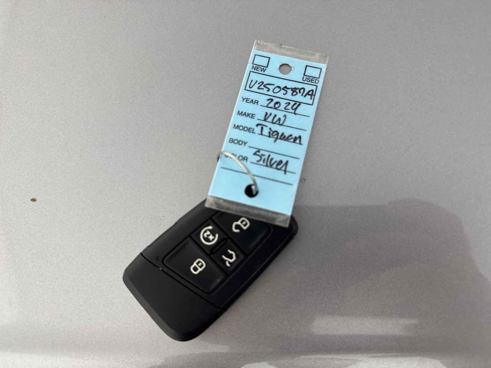 2024 Volkswagen Tiguan Vehicle Photo in Georgetown, TX 78626