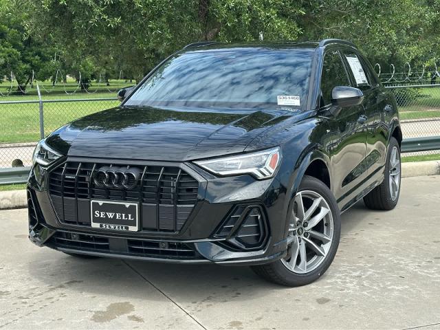 2025 Audi Q3 Vehicle Photo in HOUSTON, TX 77090