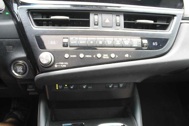 2023 Lexus ES 350 Vehicle Photo in HOUSTON, TX 77090