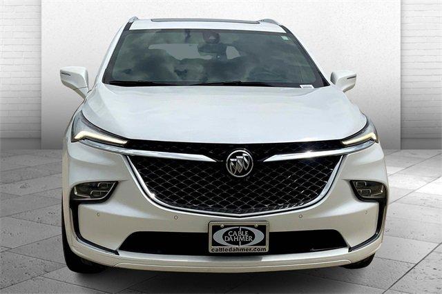 2024 Buick Enclave Vehicle Photo in TOPEKA, KS 66609-0000