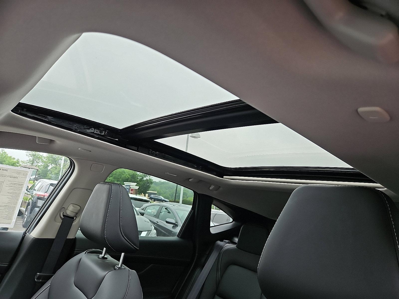 2025 Nissan Murano Vehicle Photo in Jenkintown, PA 19046