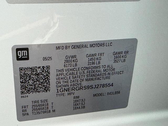 2025 Chevrolet Traverse Vehicle Photo in COLUMBIA, MO 65203-3903