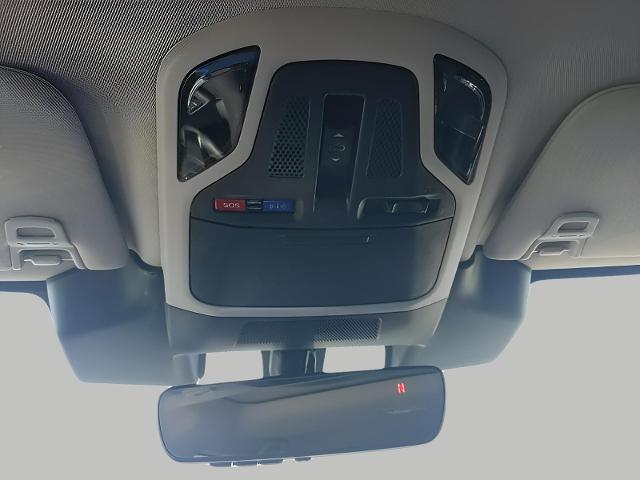 2025 Subaru Outback Vehicle Photo in Green Bay, WI 54304