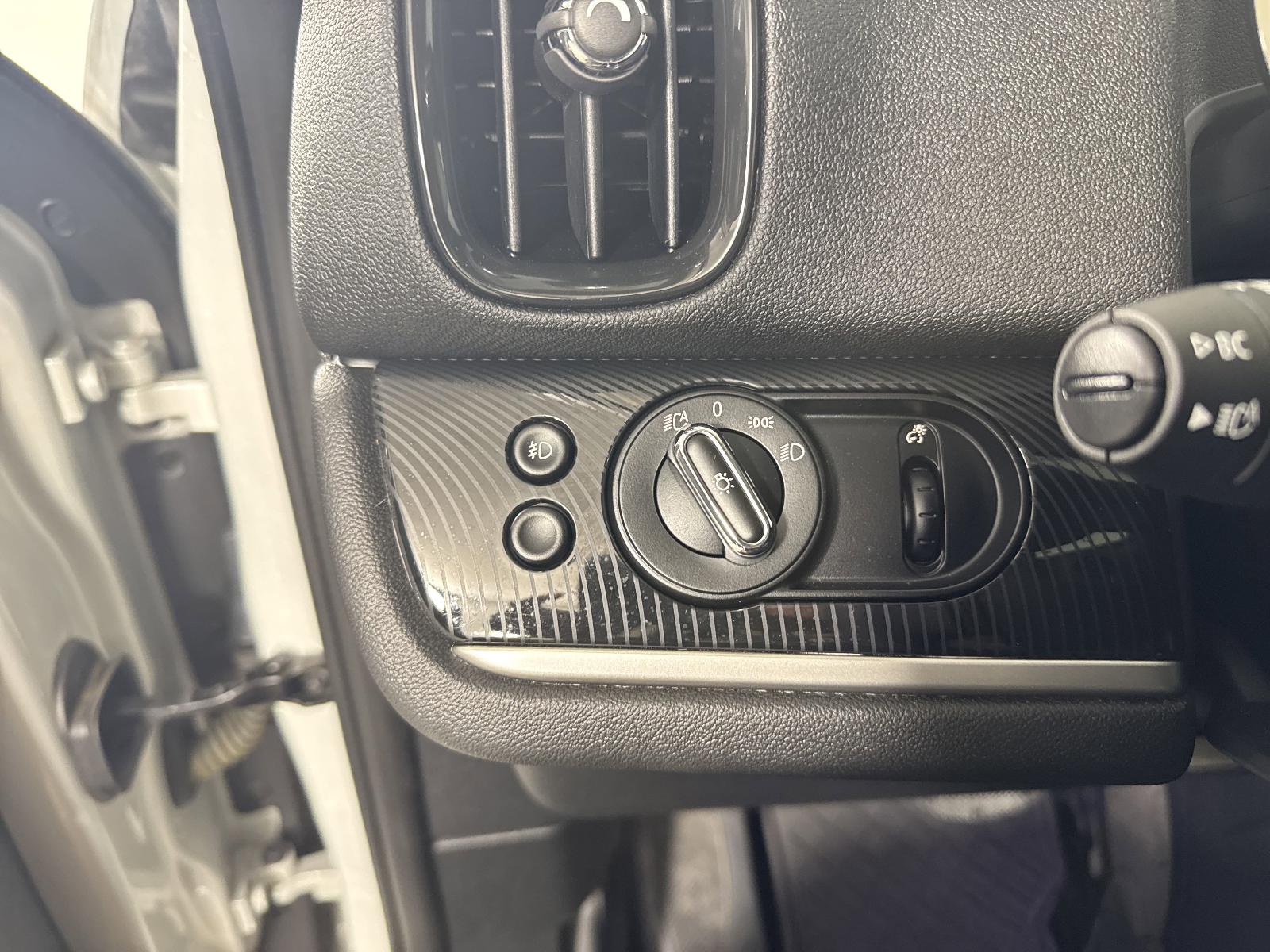 2023 MINI Countryman Vehicle Photo in GEORGETOWN, TX 78626-7508