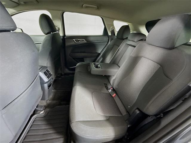 2024 Kia Sportage Hybrid Vehicle Photo in Everett, WA 98204
