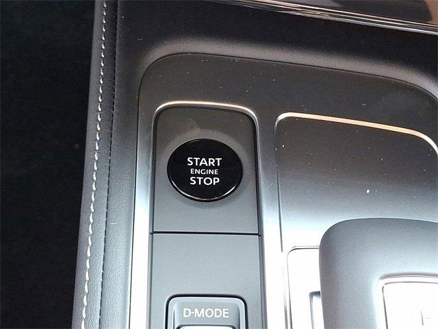 2026 INFINITI QX60 Vehicle Photo in Willow Grove, PA 19090