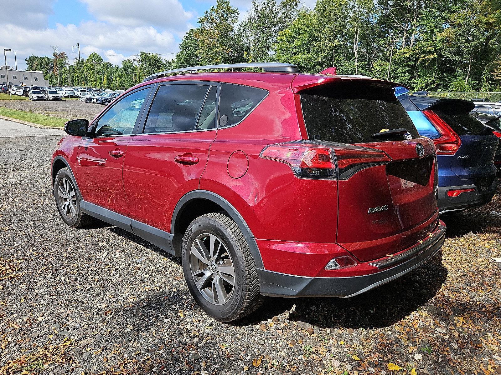 2018 Toyota RAV4 Vehicle Photo in Trevose, PA 19053