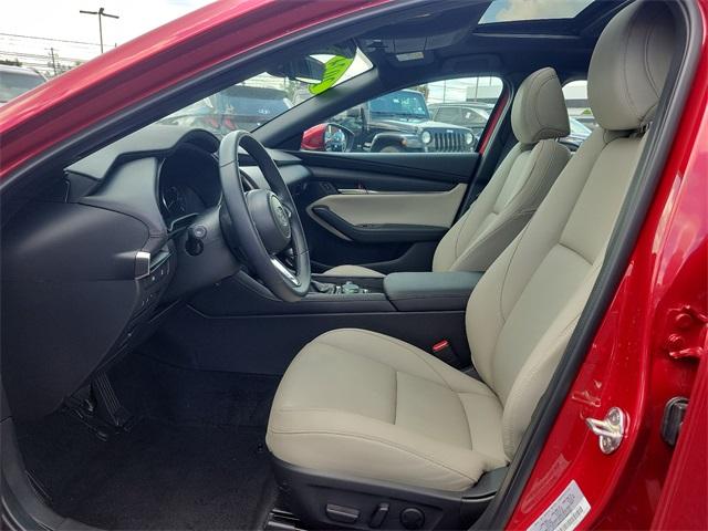 2024 Mazda3 Hatchback Vehicle Photo in New Bloomfield, PA 17068