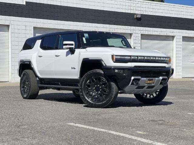 2025 GMC HUMMER EV SUV Vehicle Photo in TURLOCK, CA 95380-4918