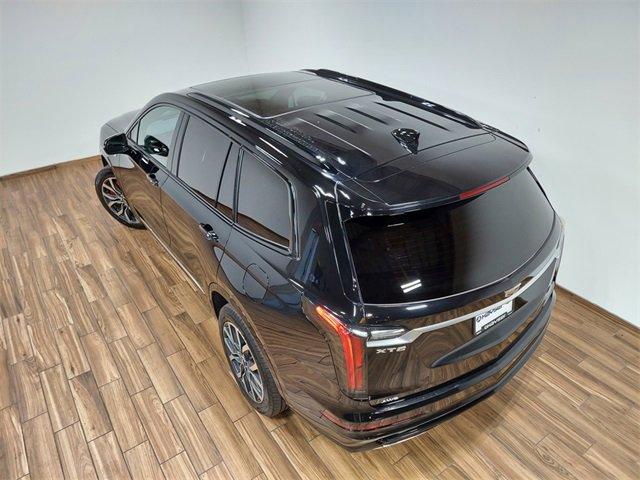 2023 Cadillac XT6 Vehicle Photo in SAUK CITY, WI 53583-1301