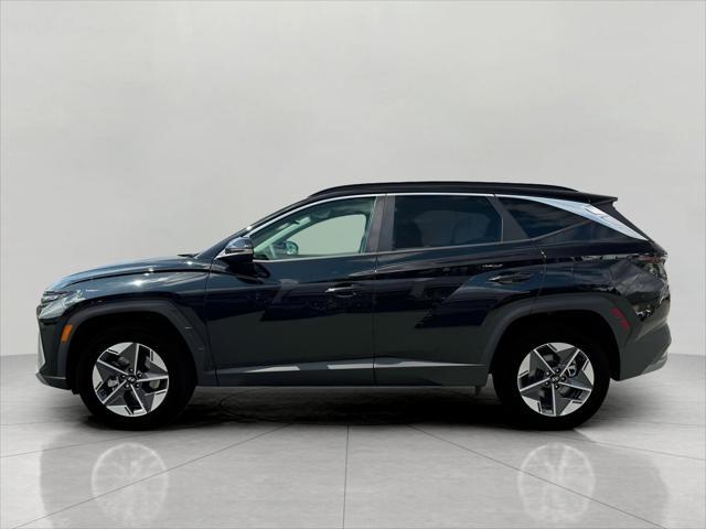 2025 Hyundai TUCSON Vehicle Photo in Green Bay, WI 54304